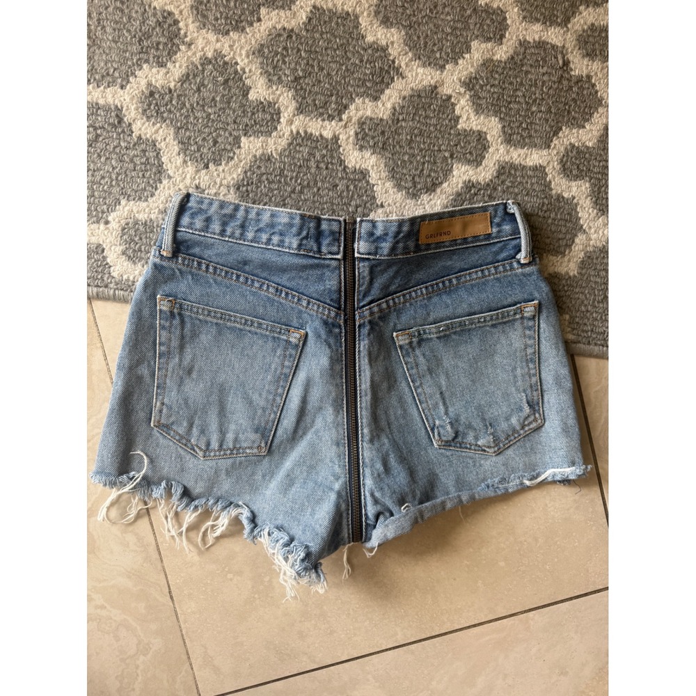 GRLFRND Zip Front Denim Shorts – Light Wash Distressed Cutoffs - Picture 2 of 7